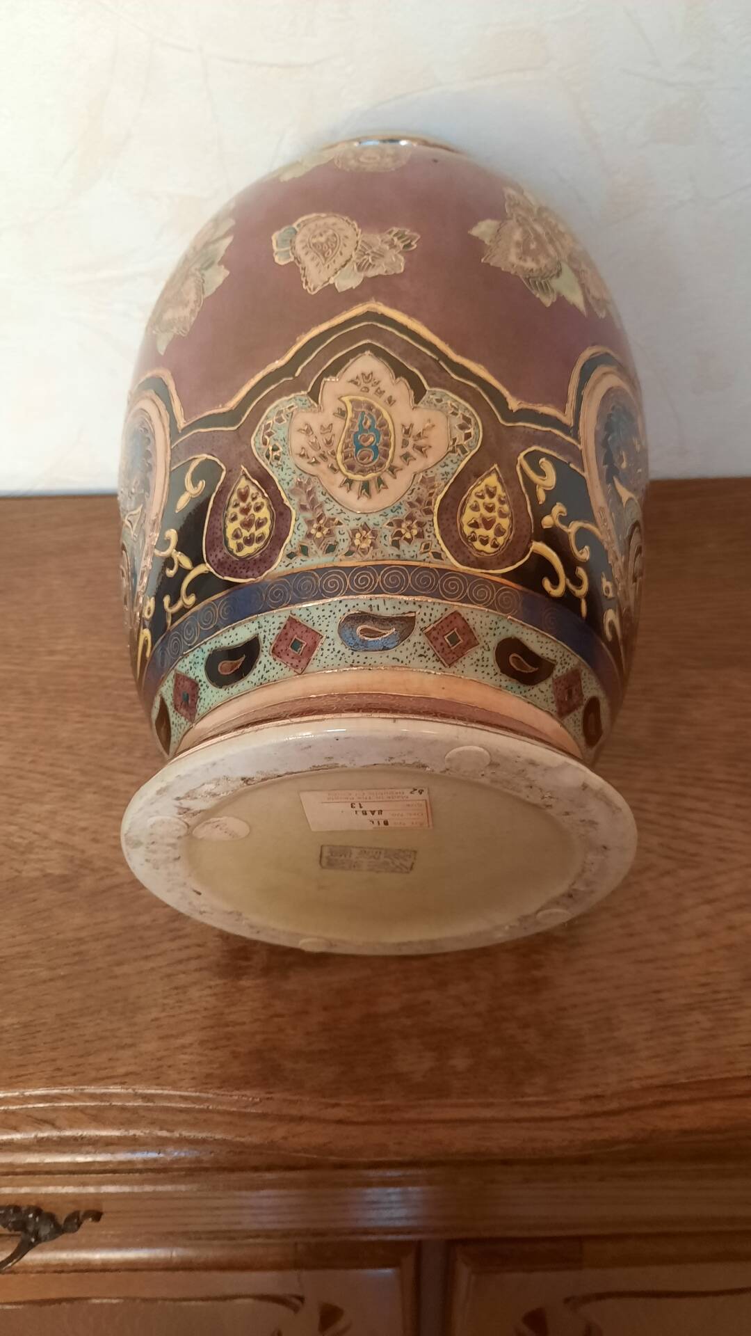 Grand vase en céramique ancien