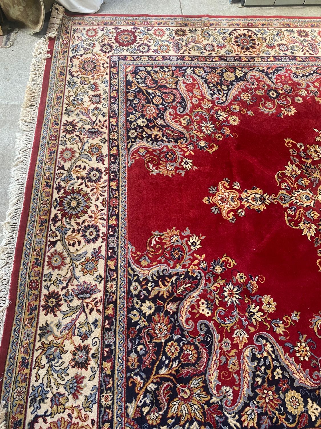 Large ornate pure wool rug, Persian style, 300 x 420