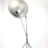 Floor lamp, old projector, flash photos