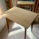 Table d'appoint en formica - pieds compas