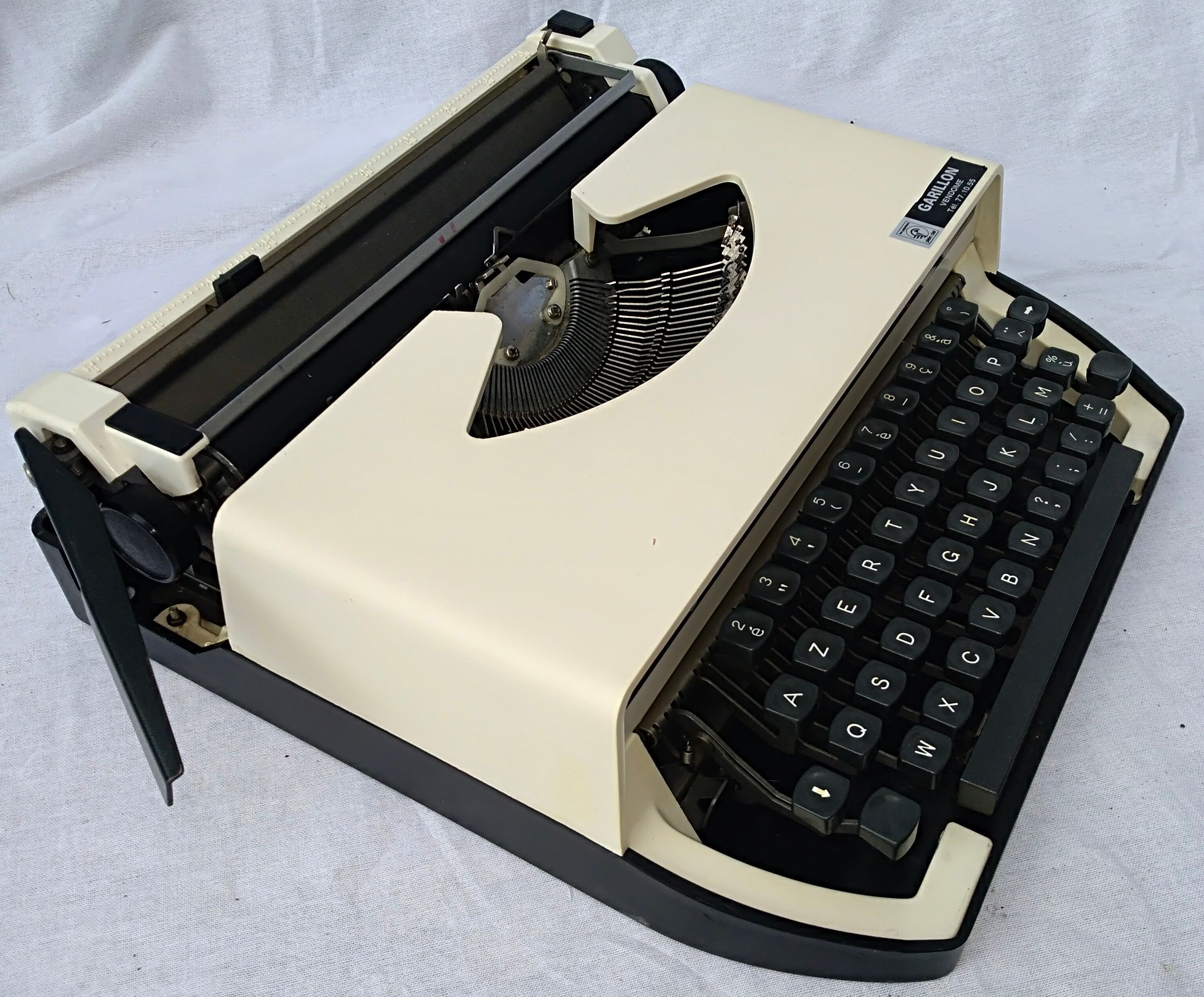 Olympia Dactylette portable typewriter