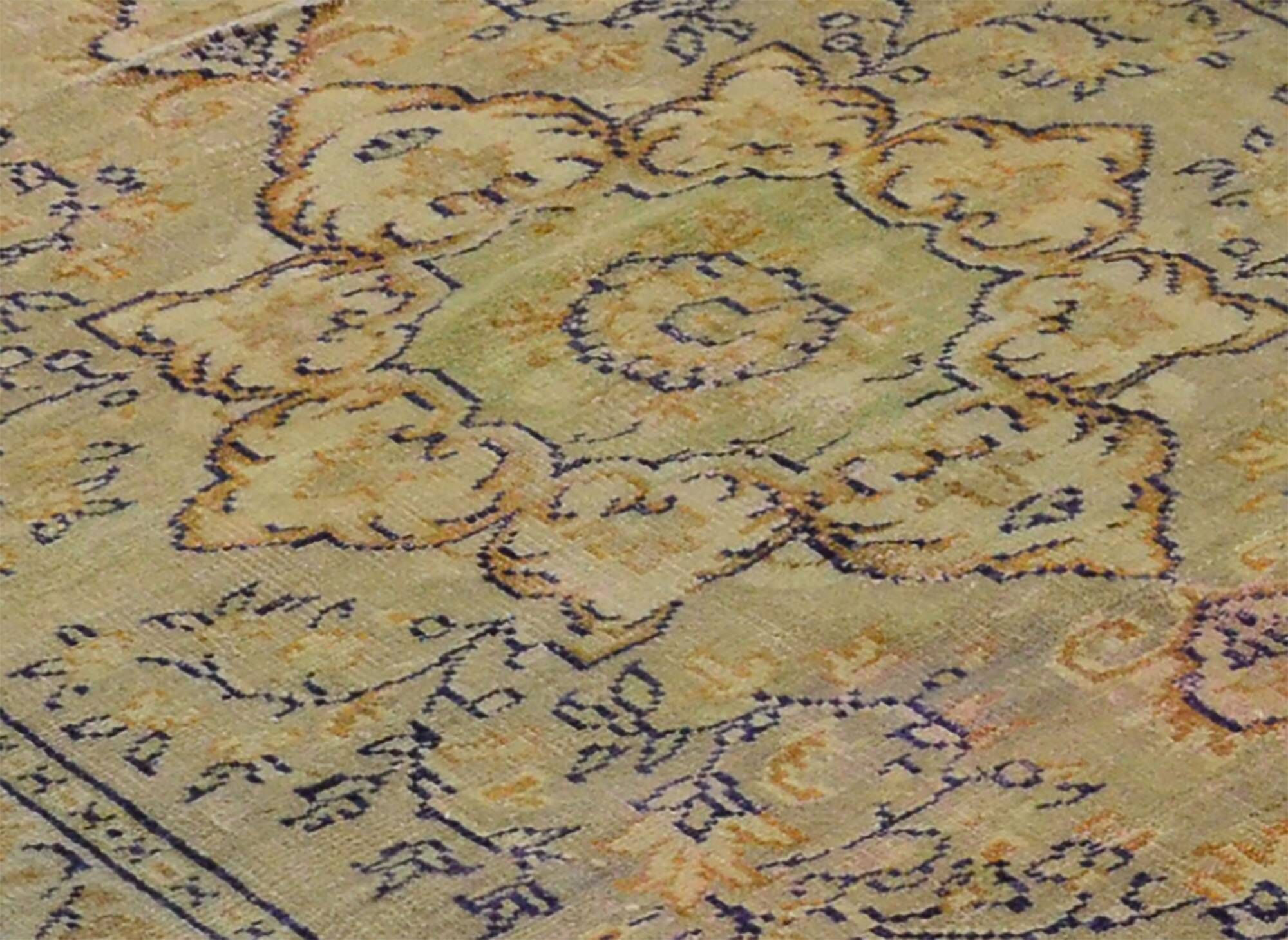 Vintage Turkish Floral Medallion Rug Beige 290 x 164 cm
