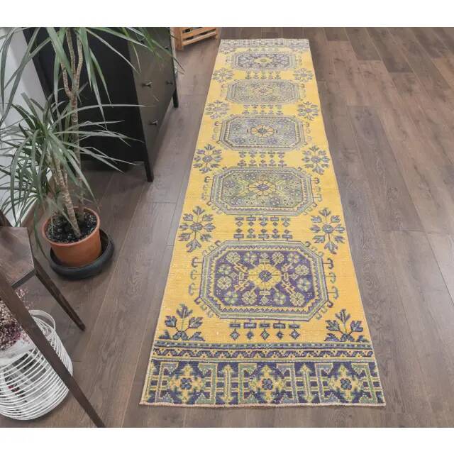 1980s Vintage Turkish Hand-Knotted Floral Runner 77x327