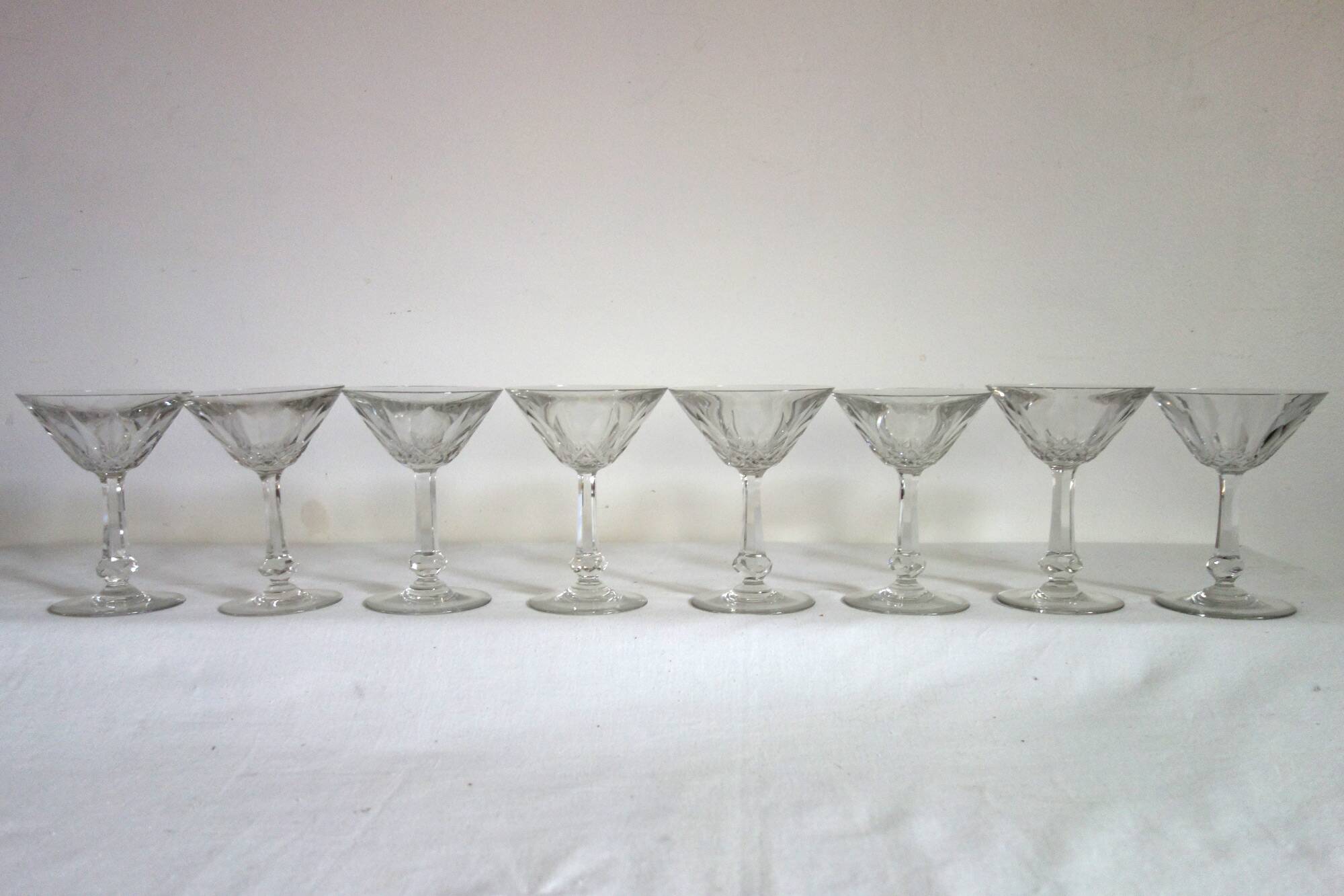 8 Baccarat Tourville champagne coupes