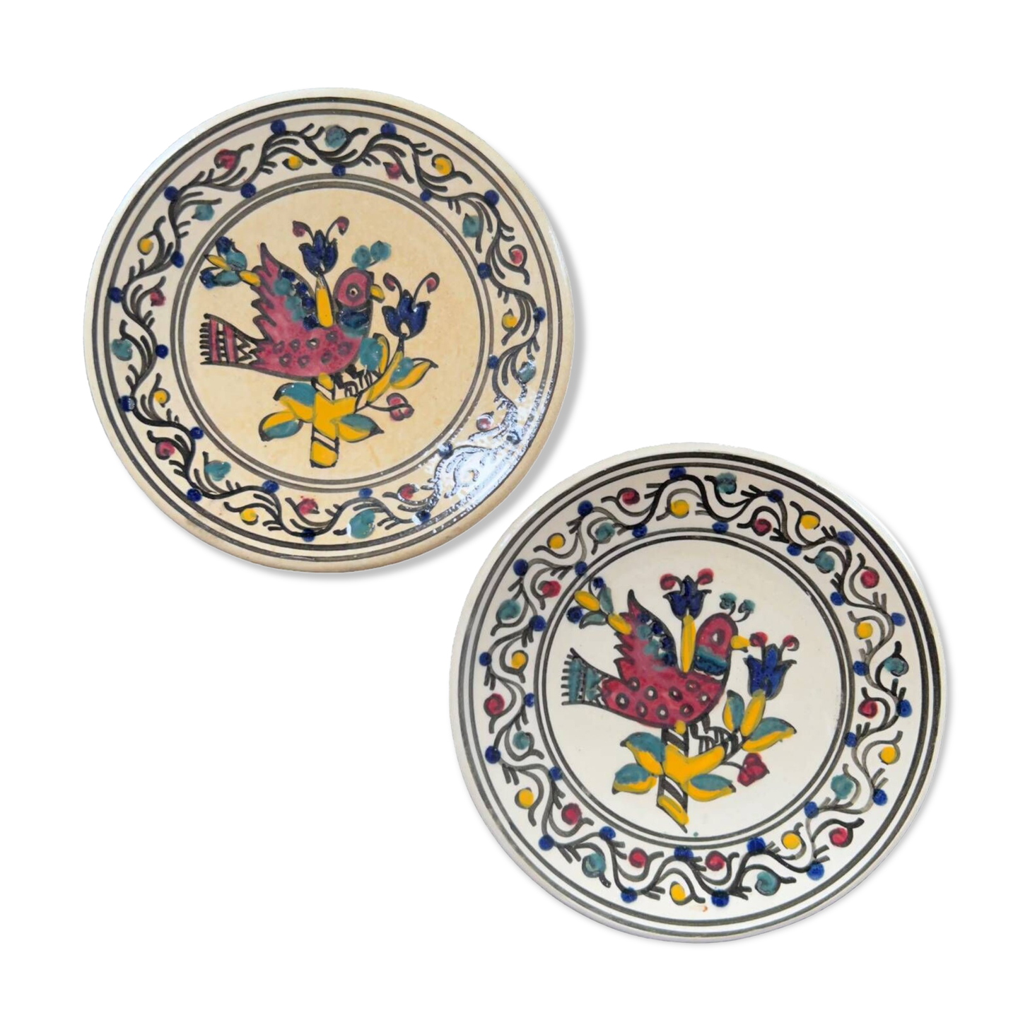 Pair of bird decorated dishes
