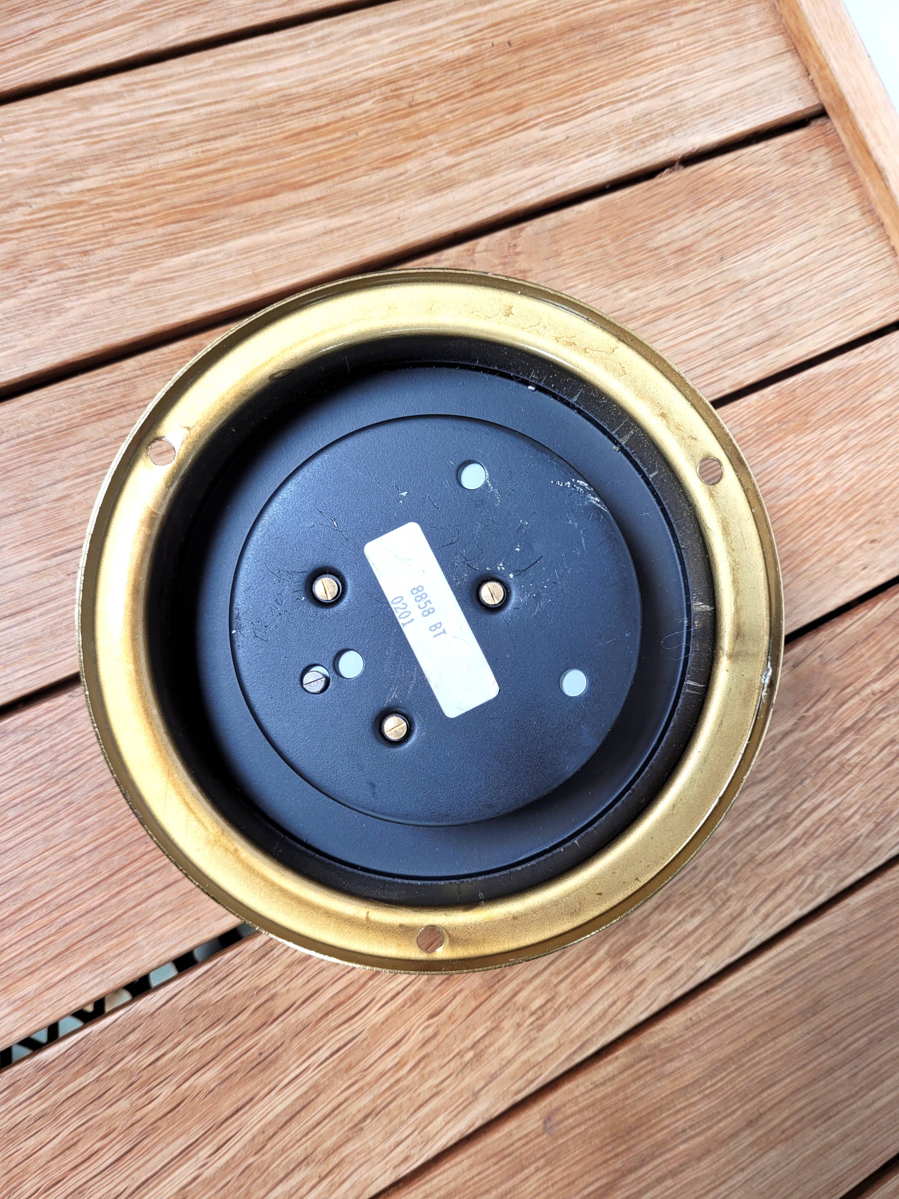 Barometer on-board thermometer Altitude