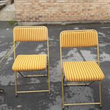 2 vintage chairs