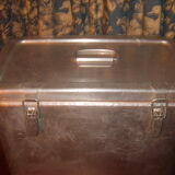 Ancienne caisse tournus en inox
