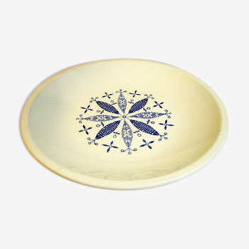 Gien hollow dish with blue flowers