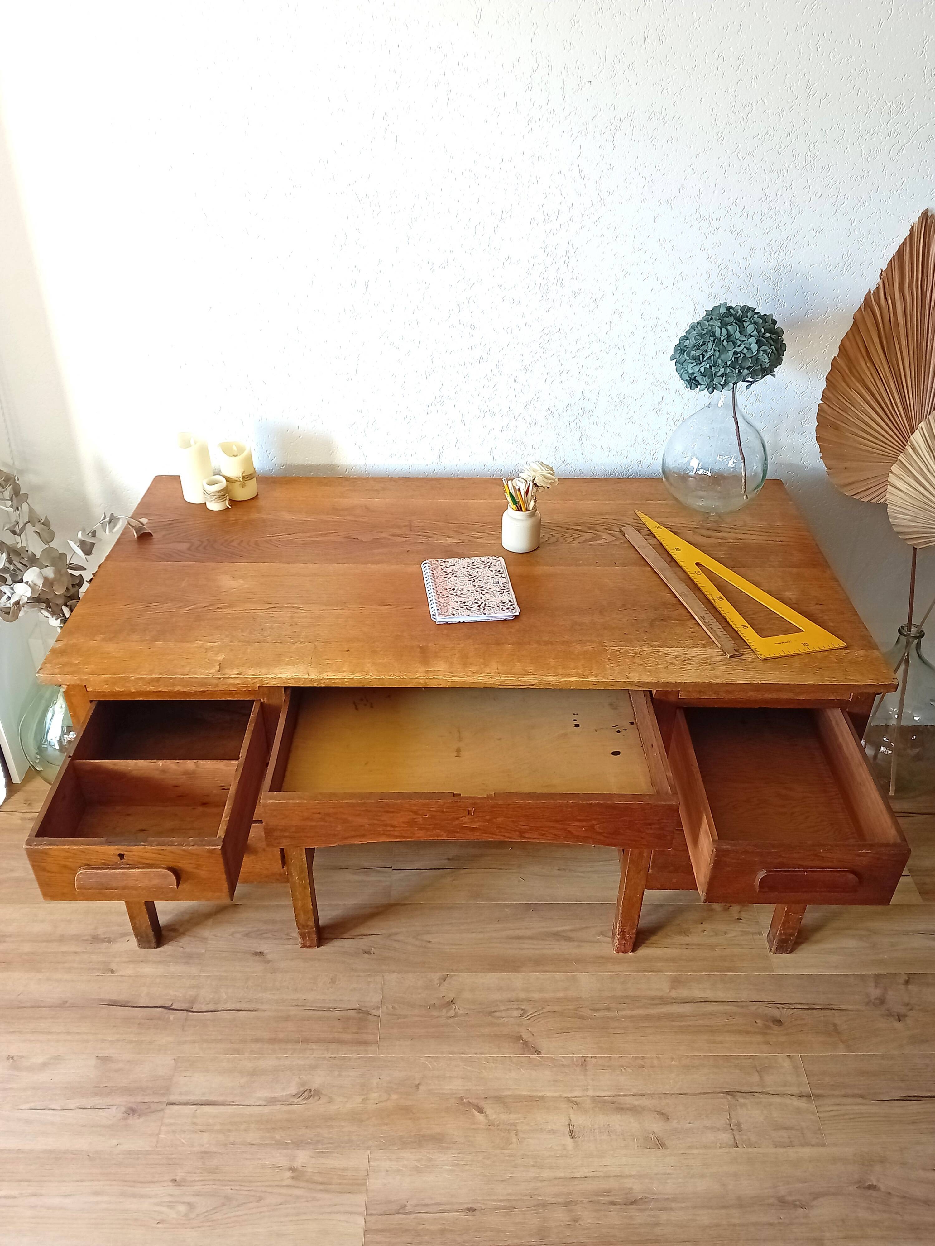 Large American office