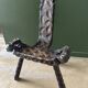 Chaise tripode brutaliste