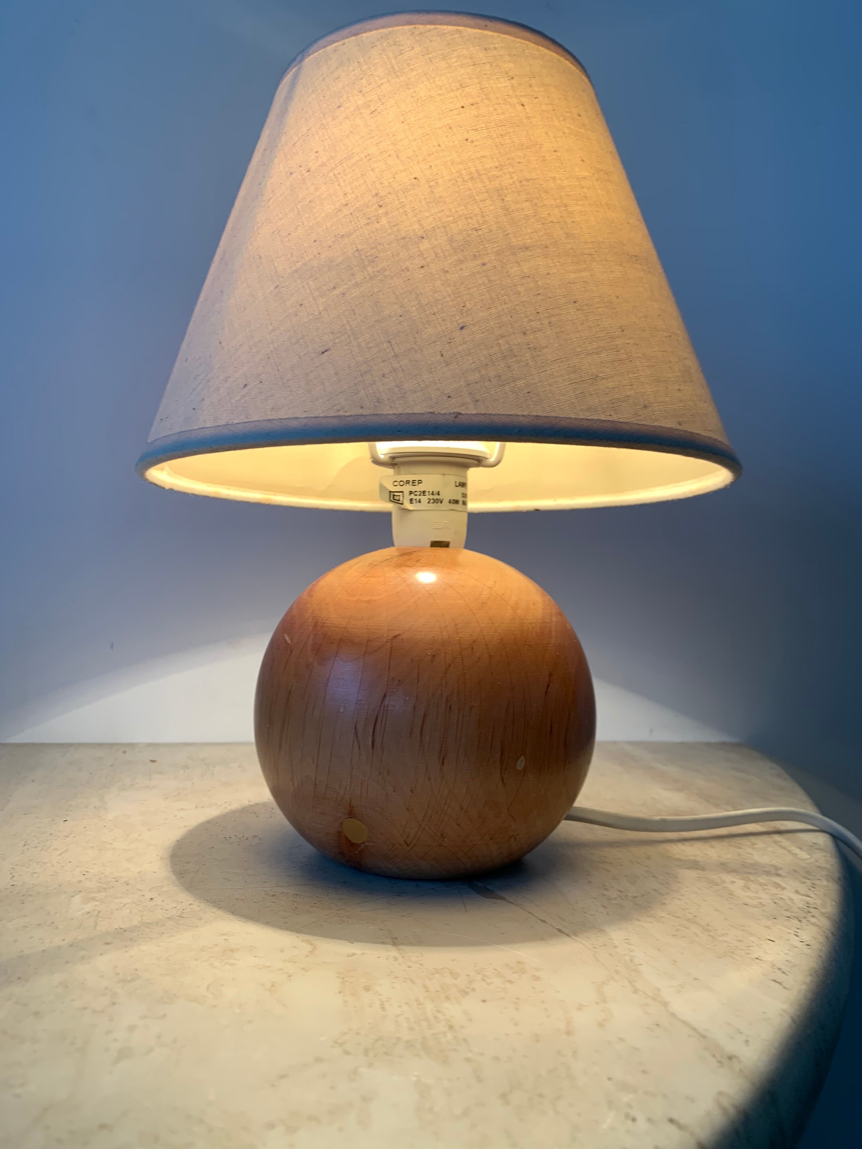 Wooden table lamp
