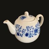 Pillivuyt country style teapot