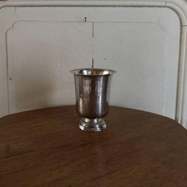 Timbale en argent XVIIIe pied douche godronné Soulard P de Girard
