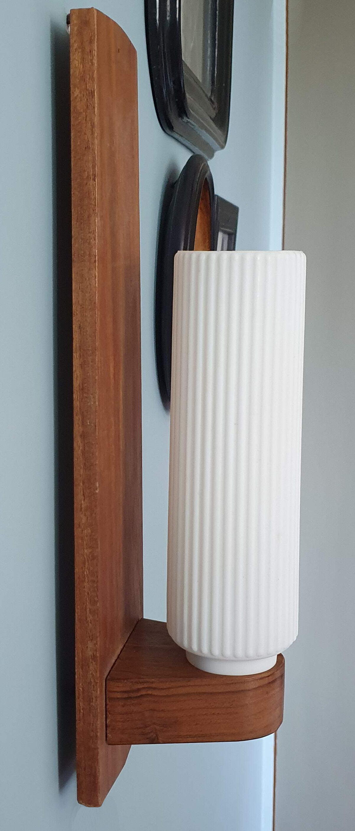 Scandinavian style teak wall lamp
