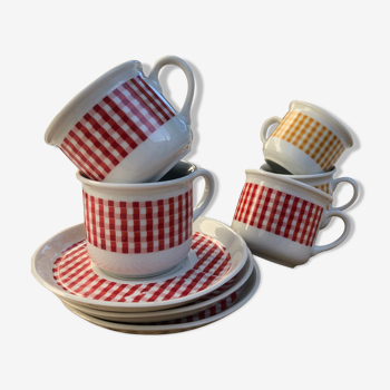 Set of 6 cups in colored vichy