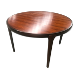 Scandinavian round dining table