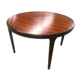 Scandinavian round dining table