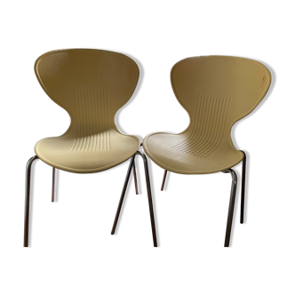 2 design chairs