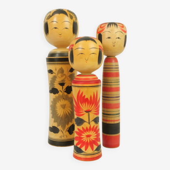 Lot de 3 poupées japonaises kokeshi