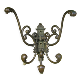 Triple old hooks, bronze