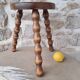 Tabouret tripode bois pied bobine