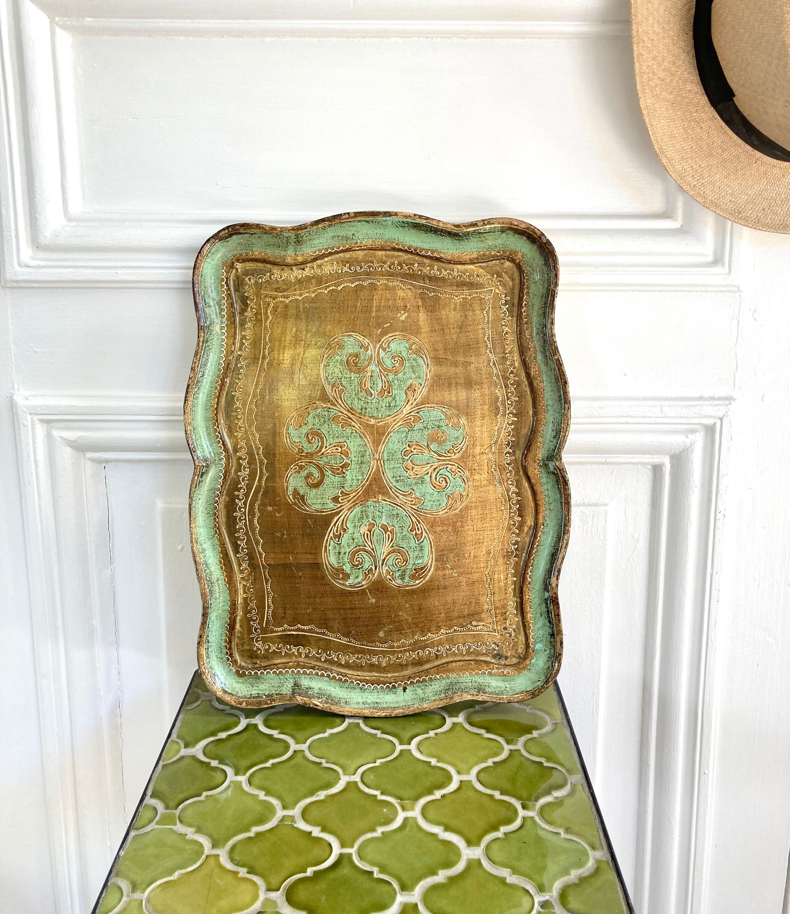 Florentine wooden top