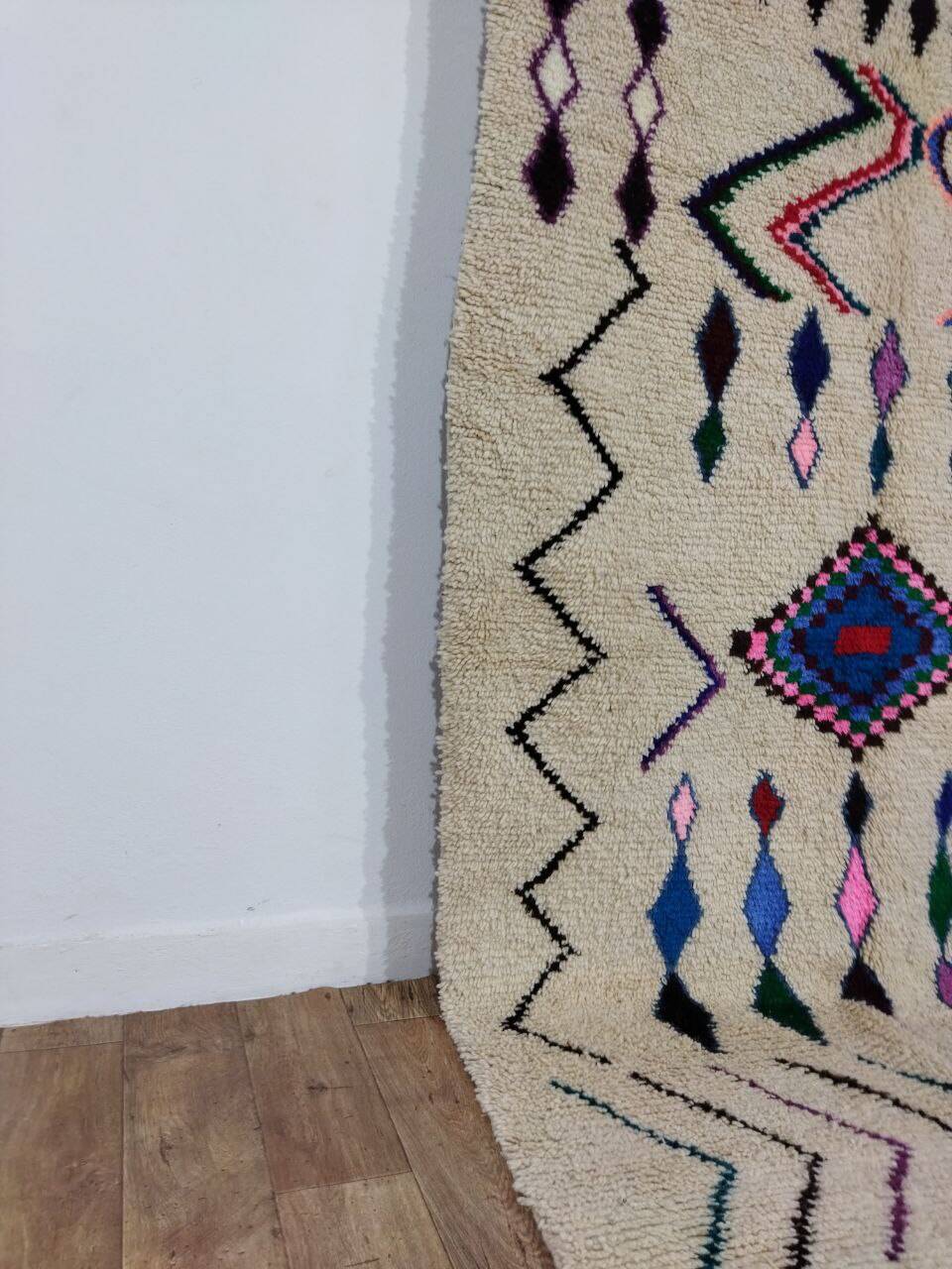 Handcrafted Moroccan Berber Rug 236 X 152 CM