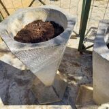 Paire de pots de jardin