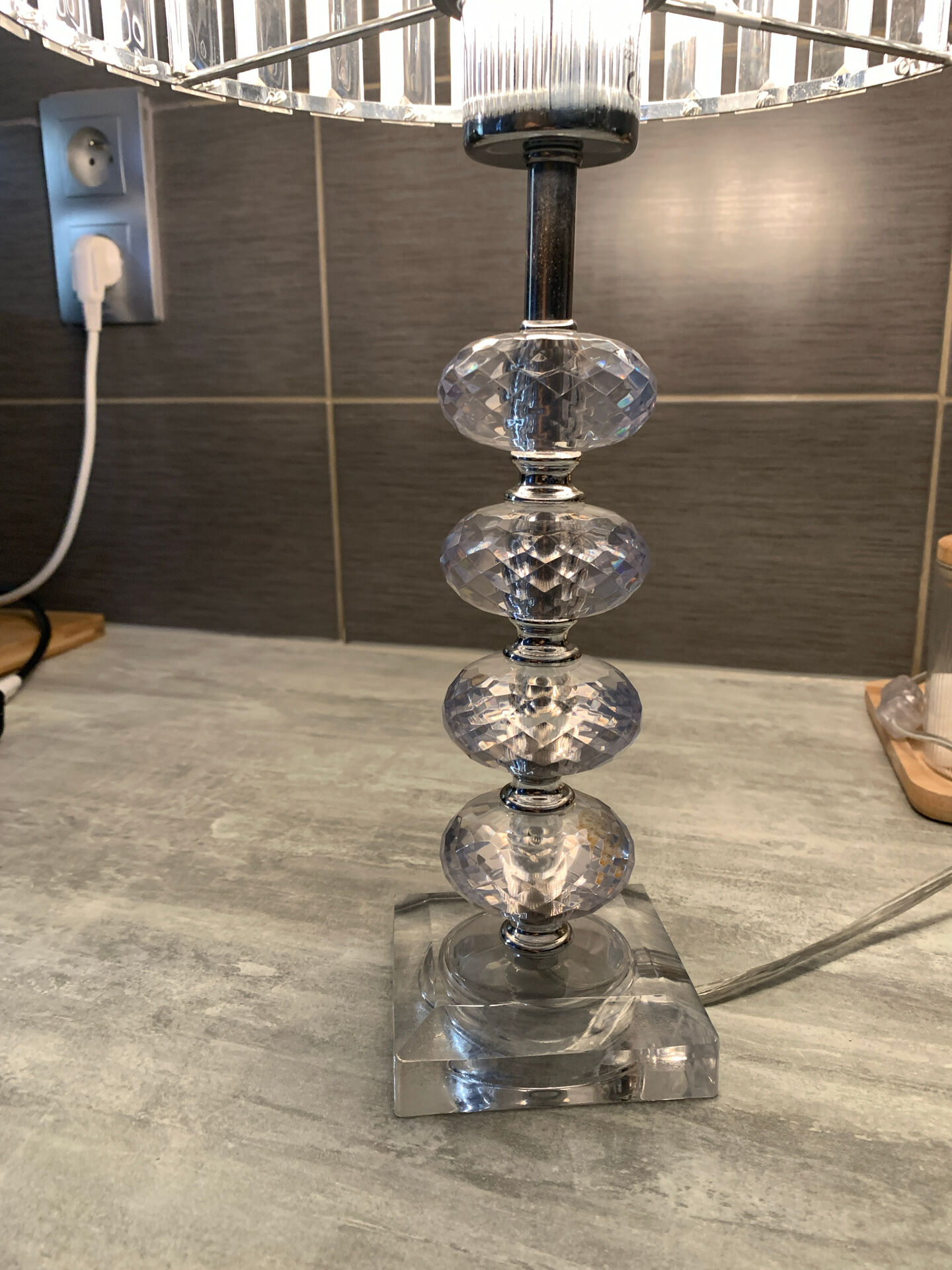 Vintage table lamp — Hollywood style