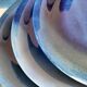 6 assiettes en grès émaillé – bleu cobalt & turquoise