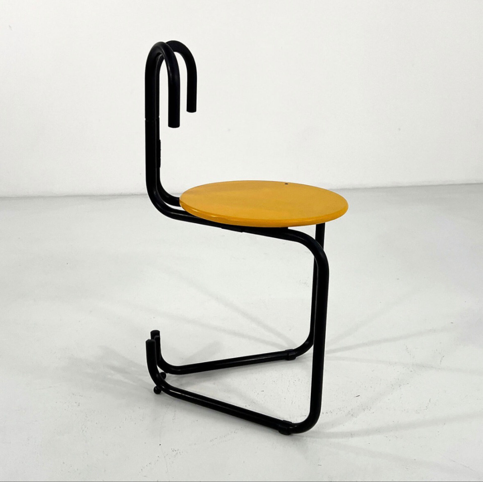 Chaise Binda