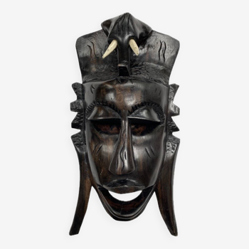 African mask to hang