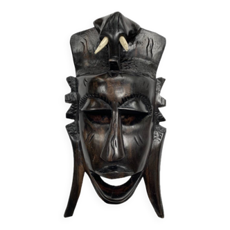 African mask to hang