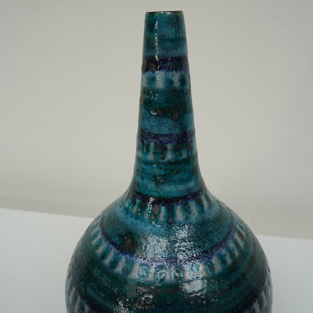 Ceramano Turmalin vase. Handmade WGP ceramic, 1950/1960s