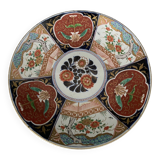 Large porcelain dish of Imari XIXth floral decoration