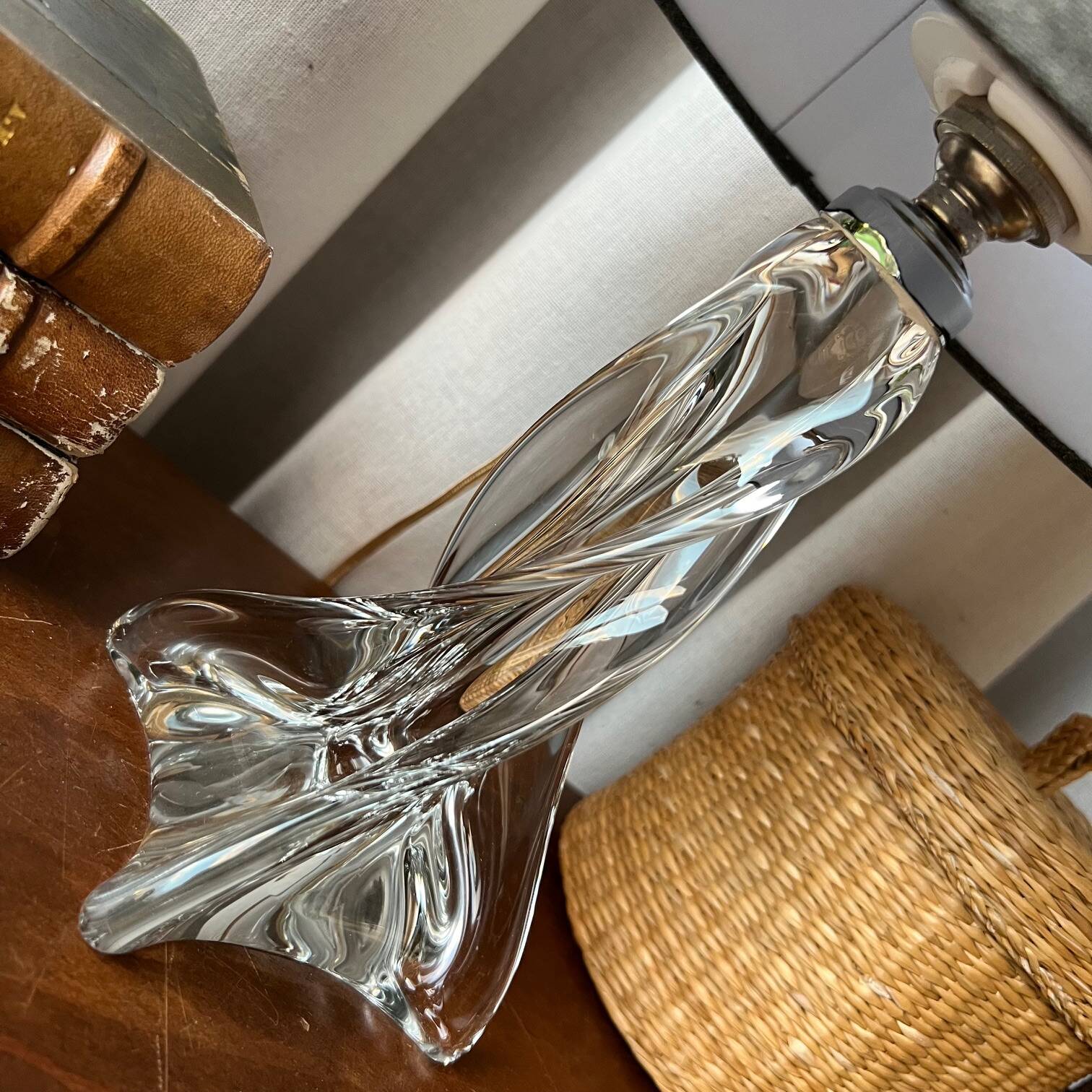 Crystal lamp with dark grey lampshade