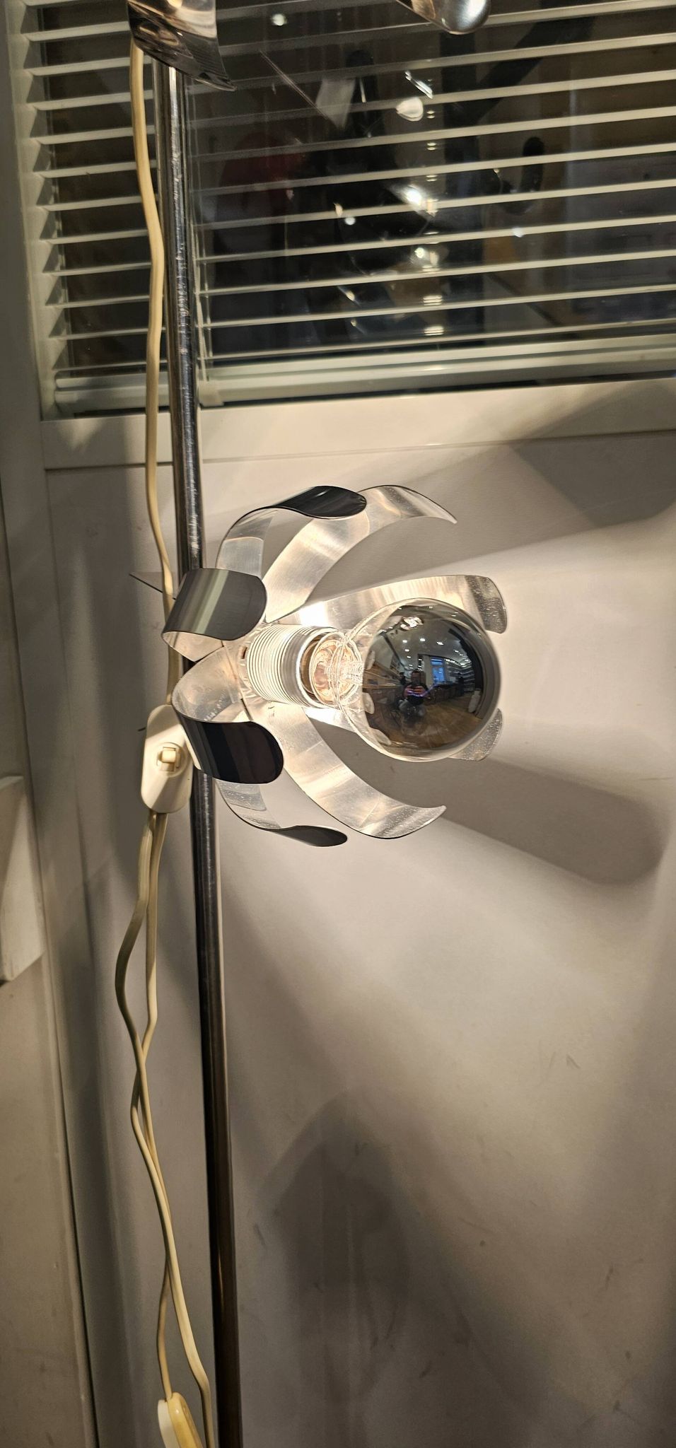Lampadaire vintage Oxar Jocelyne Trocmé 1970
