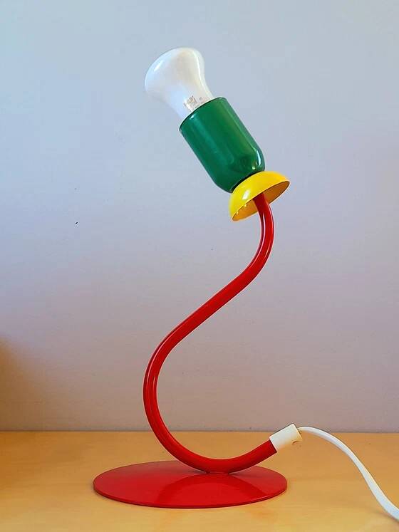 Esto lamp, Memphis design 1980.