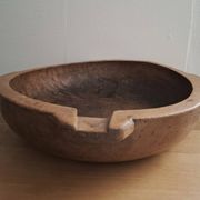 Grande coupe en bois ancienne