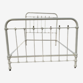 Iron bed with box spring