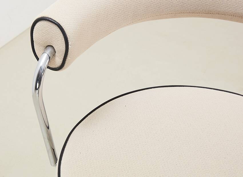 Chaises pivotantes LC7 de Charlotte Perriand pour Cassina 1927/années 1990
