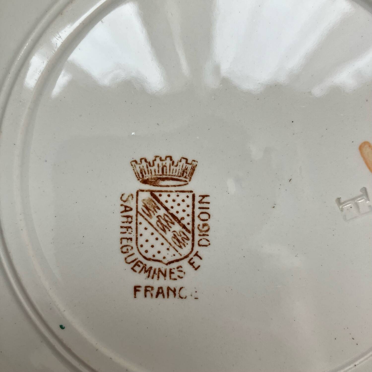 4 Digoin Sarreguemines earthenware saucers