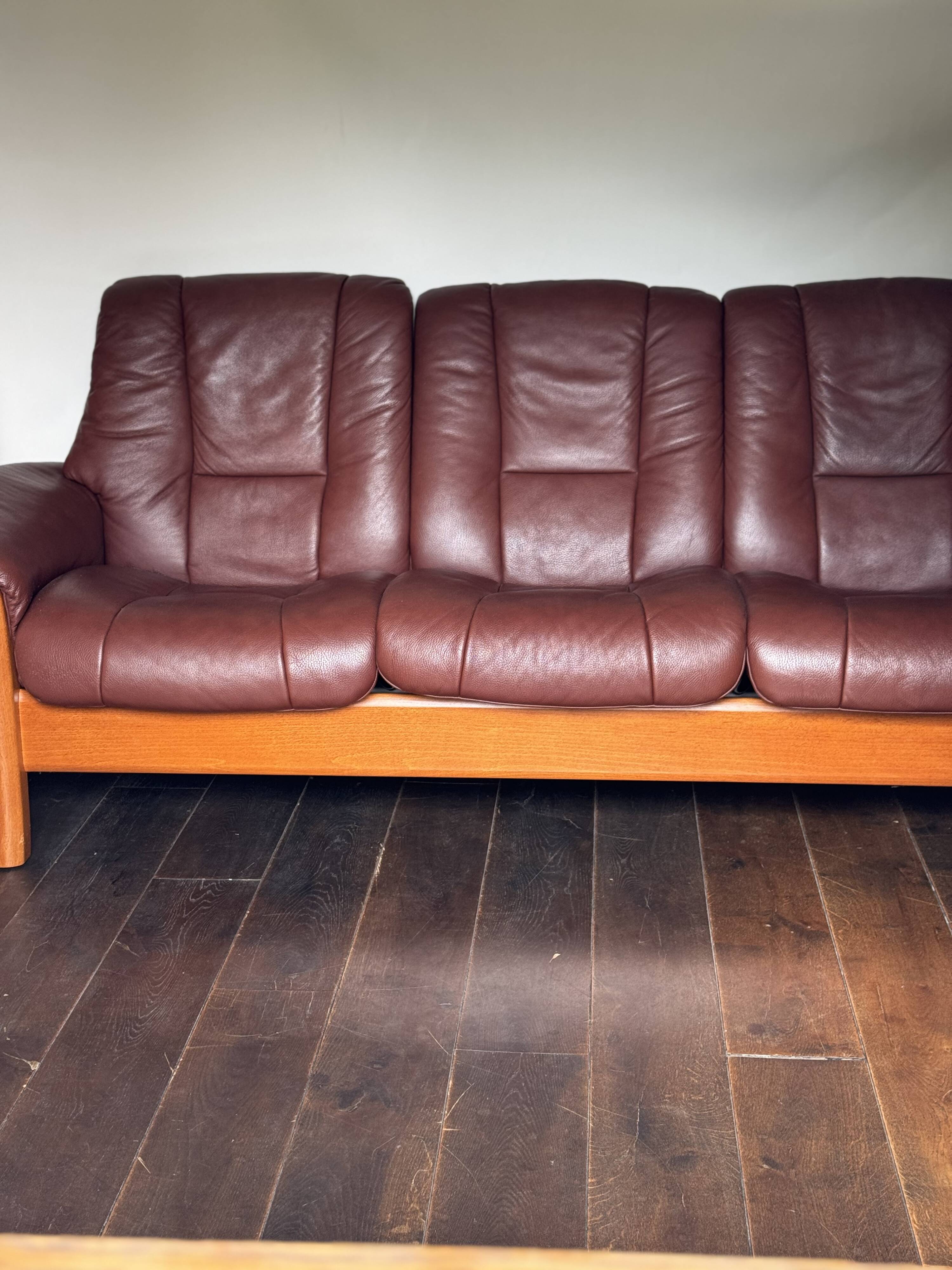 Erkones Stressless 3-seater leather reclining sofa