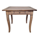 Table rustique en chêne