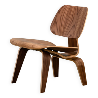 Charles & Ray Eames LCW Walnut Lounge Chair for Herman Miller