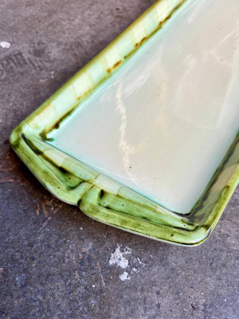 Alcea hand-painted ceramic cake plate