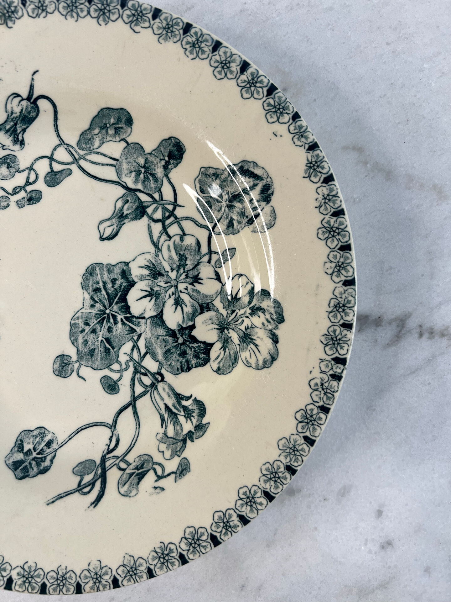 Gien terre de fer — capucine collection deep plate