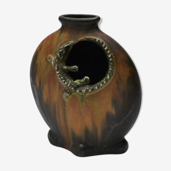 Vase gourde au triton en grès flammé de Gilbert Méténier