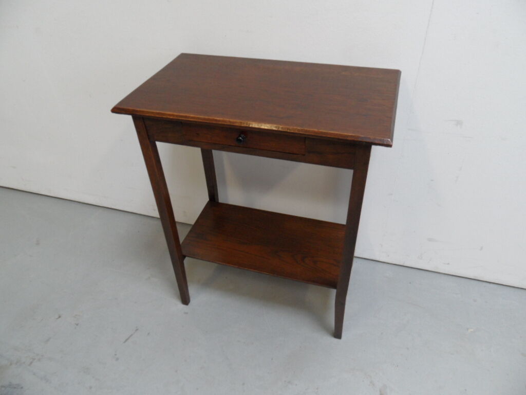 Vintage oak sidetable